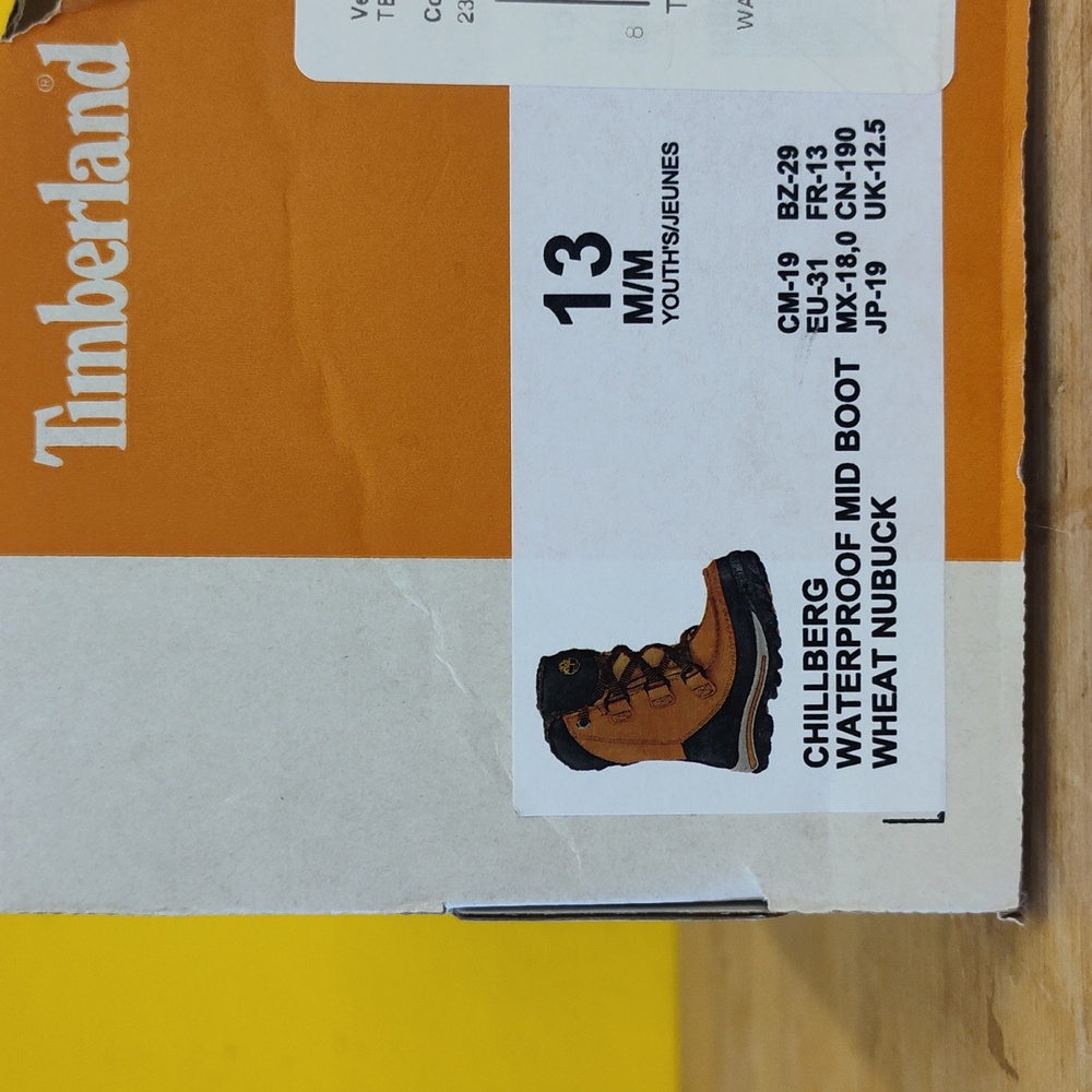 Timberland Chillberg Waterproof Boots Wheat NuBuck Kids Size 13 - Picture 16 of 16
